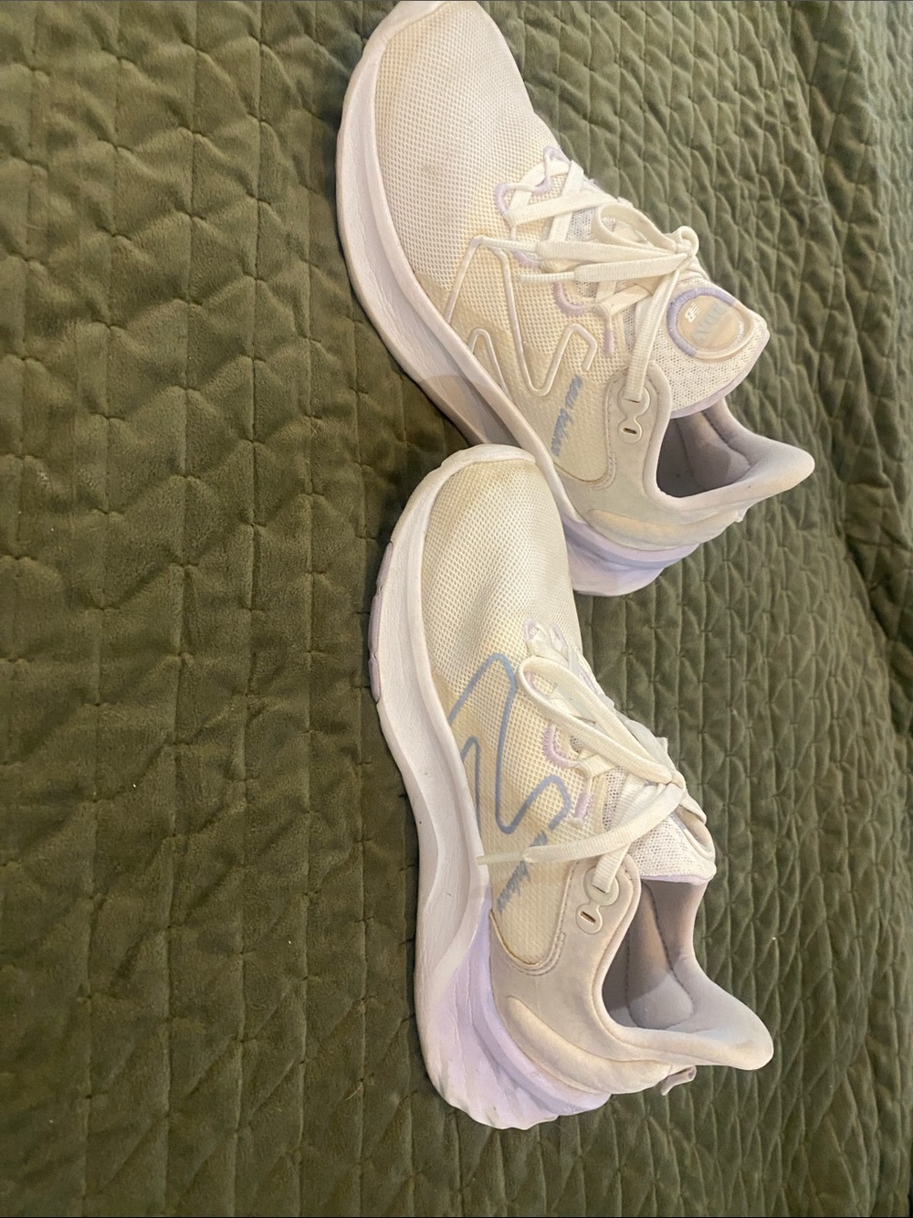 New Balance Women's White Athletic Sneakers with Subtle Pastel Accents